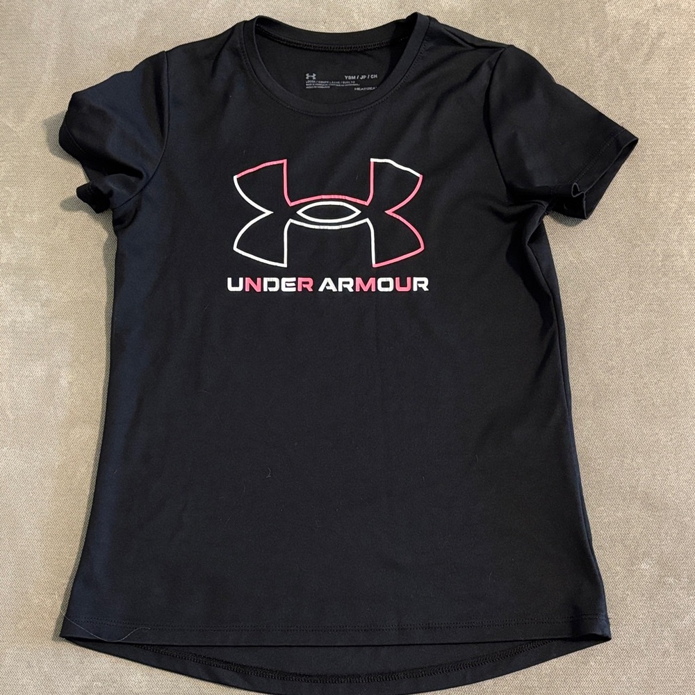 Under Armour Kids Black and Pink Logo T-Shirt